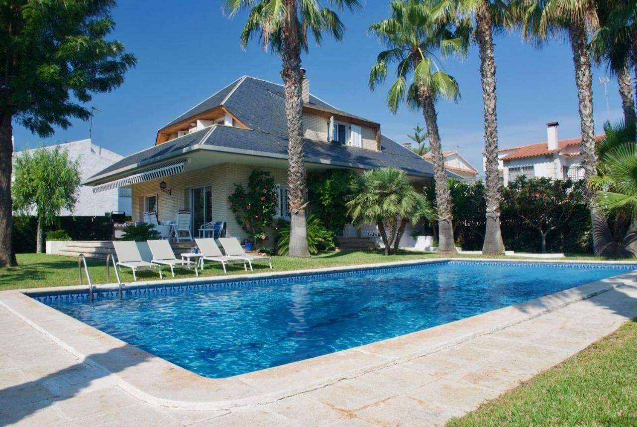 Villa Cala De La Mora Torredembarra Extérieur photo