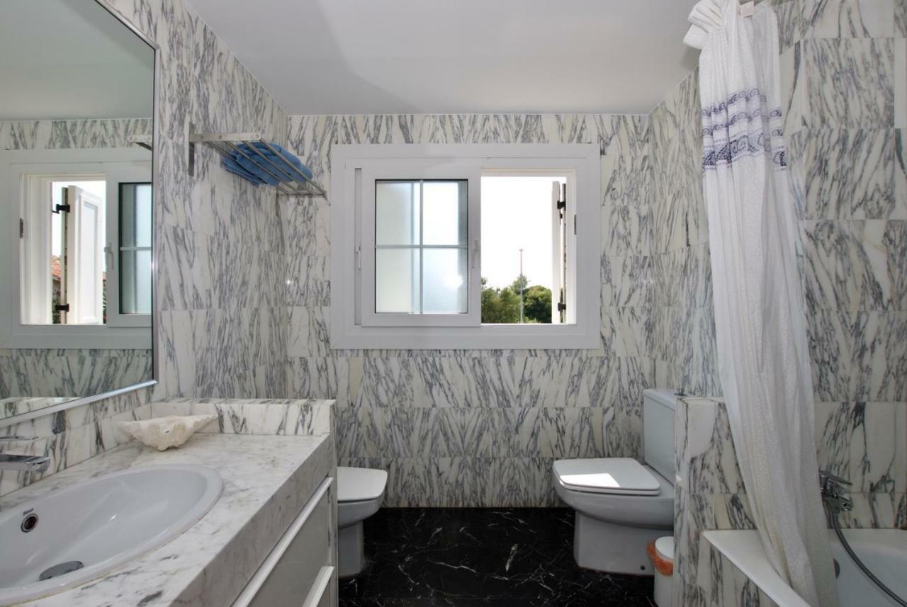 Villa Cala De La Mora Torredembarra Extérieur photo